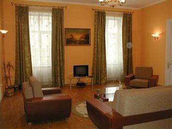 Oid Town Apartments Львов Экстерьер фото